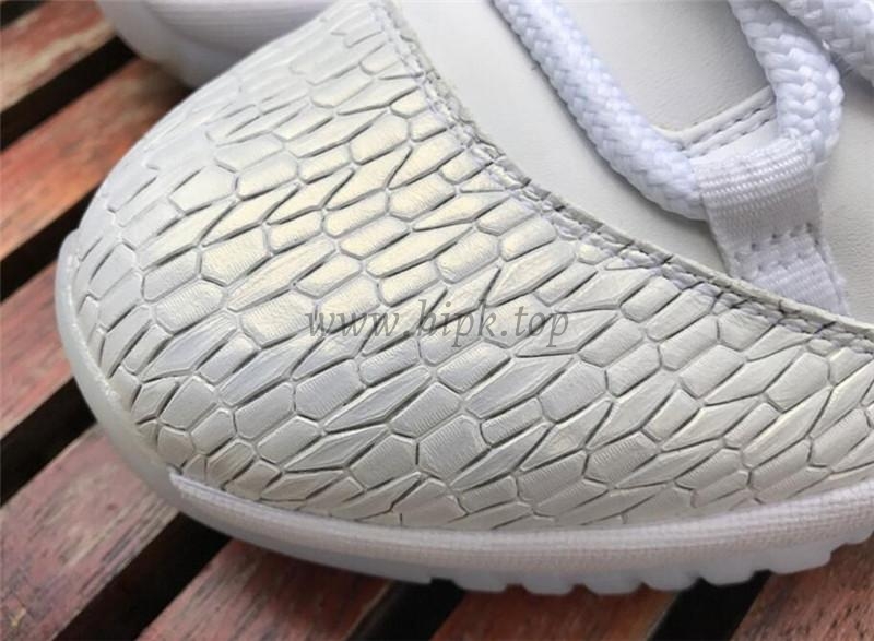 Authentic Air Jordan 11 Low“Frost White”