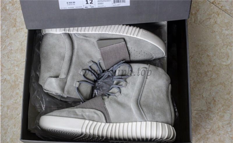 PK God Yeezy 750 OG Grey real suede and shape (real quality)