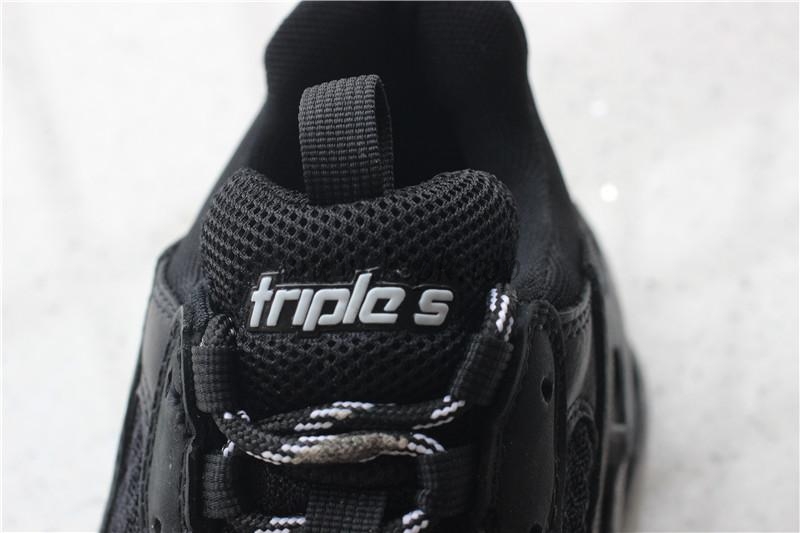 GOD Paris TRIPLE S TRAINER all black