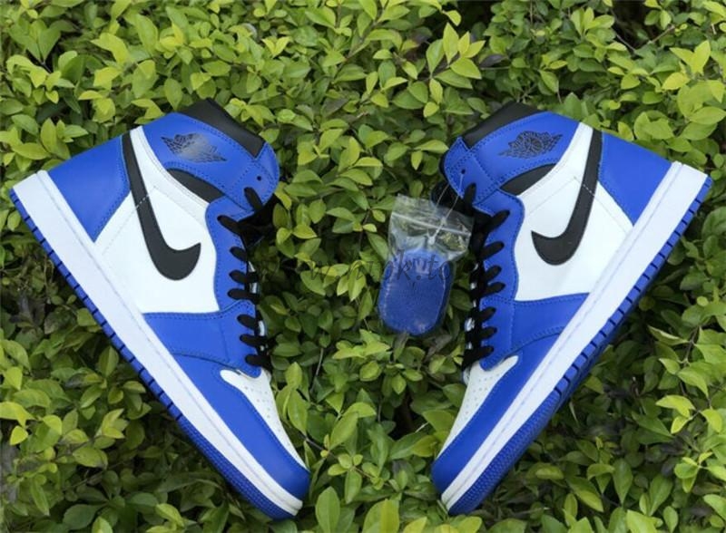 Nike Pairs Air Jordan 1 OG High “Game Royal”