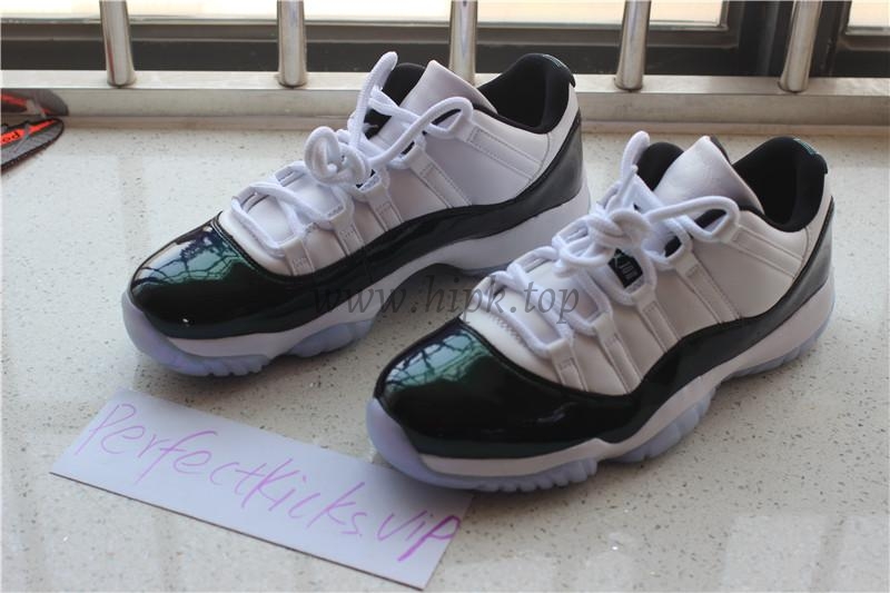 Nike pairs Air Jordan 11 Low “Emerald”