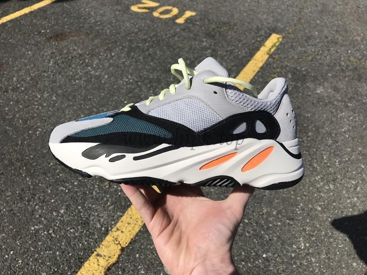 PK GOD YEEZY WAVE RUNNER 700 OG ‘SOLID GREY’ LIMITED REAL MATERIALS