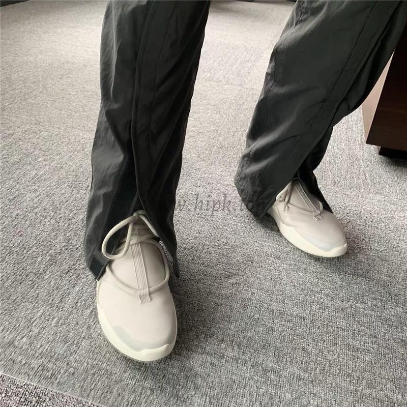 EXCLUSIVE RETAIL PK GOD NIKE AIR FEAR OF GOD 1 LIGHT BONE/BLACK AR4237-002 READY TO SHIP