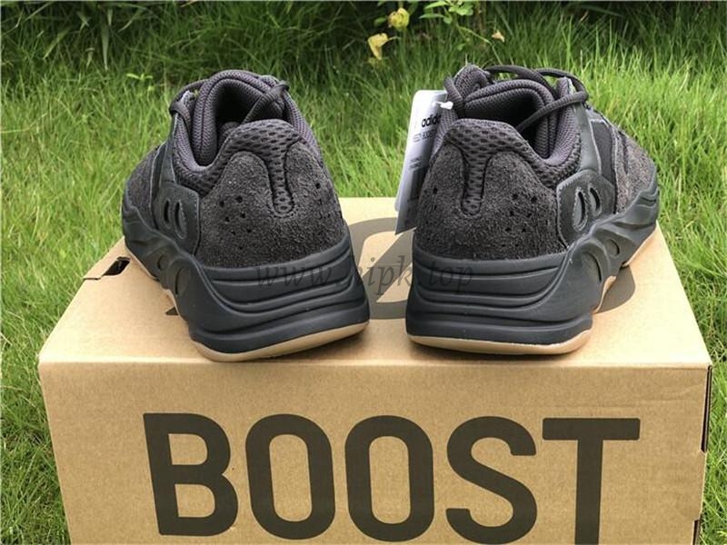 PK GOD YEEZY 700 “Utility Black”FV 5304 RETAIL MATERIALS READY TO SHIP