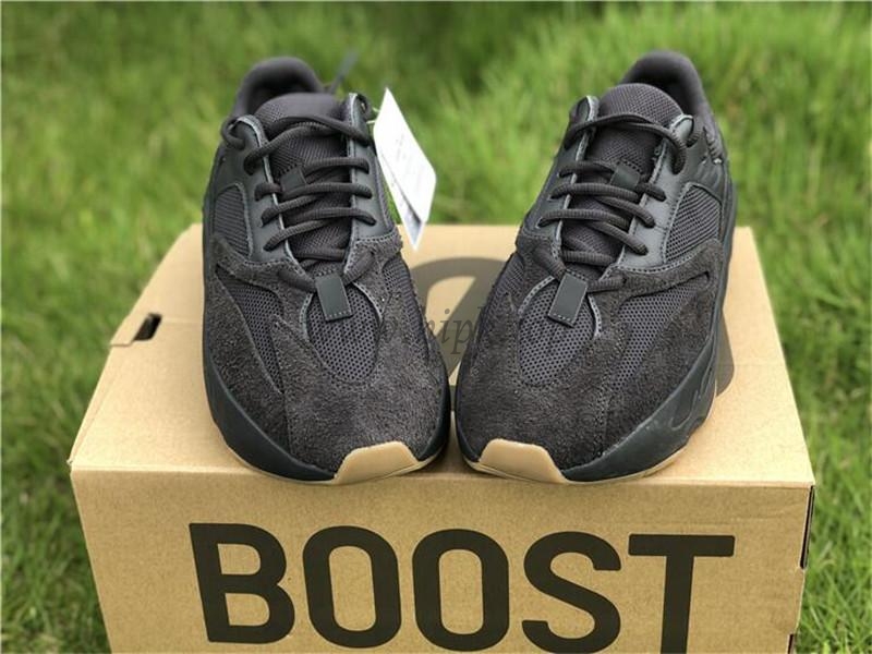 PK GOD YEEZY 700 “Utility Black”FV 5304 RETAIL MATERIALS READY TO SHIP