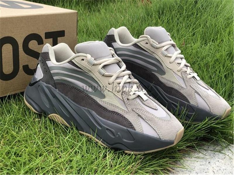 PK GOD YEEZY 700 V2 “Tephra”FU7914 RETAIL MATERIALS READY TO SHIP