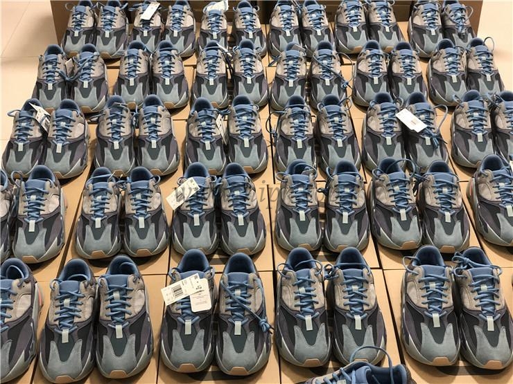 PK God yeezy 700 Carbon Blue retail materials ready to ship