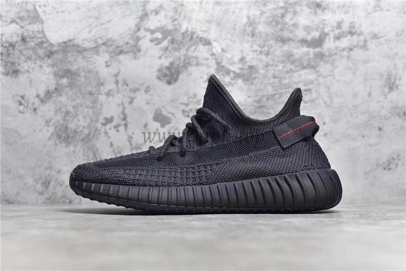 exclusive god yeezy 350 v2 black with real premeknit from huayiyi which offer primeknit to Ad*s directly ready to ship