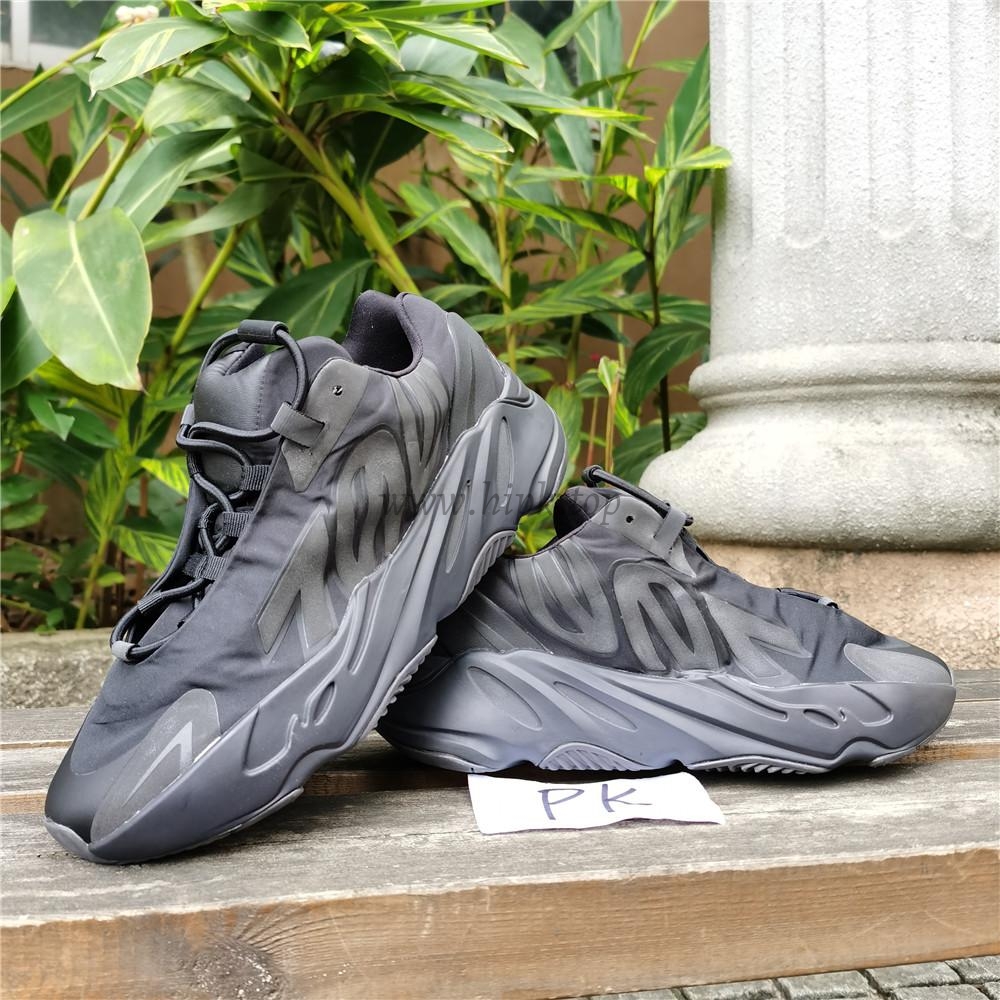 PKGod yeezy boost 700 MNVN black retail materials ready to ship