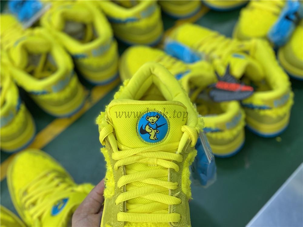 PKGOD exclusive Grateful Dead X SB dunk low pro Opti Yellow ready to ship