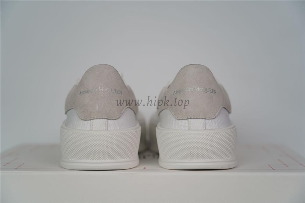 PK GOD ALXNDER MC MCQUEEN PARIS lowWhiteSUEDE HEEL BEST VERSION READY TO SHIP