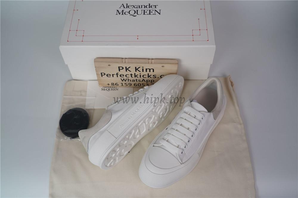 PK GOD ALXNDER MC MCQUEEN PARIS lowWhiteSUEDE HEEL BEST VERSION READY TO SHIP