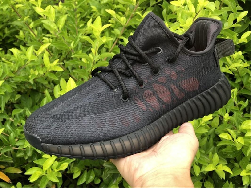 pk god Ad*s yeezy boost 350 v2 “black”3791 retail materials ready to ship