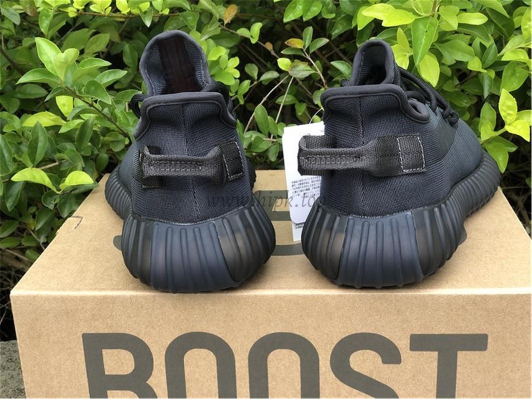 pk god Ad*s yeezy boost 350 v2 “black”3791 retail materials ready to ship