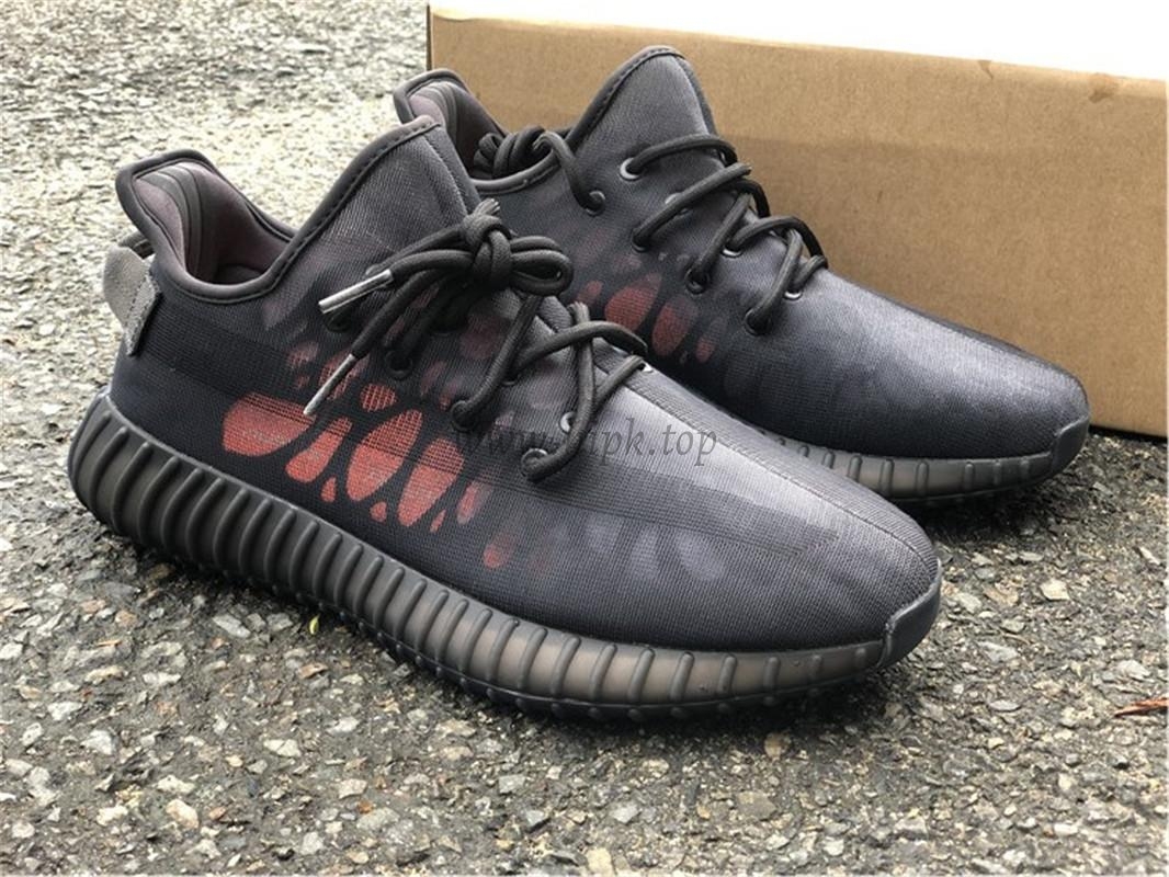 pk god Ad*s yeezy boost 350 v2 “black”3791 retail materials ready to ship