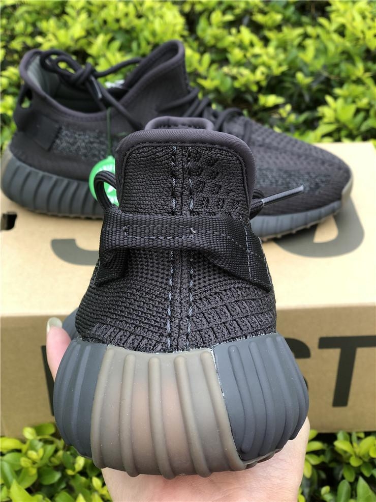 exclusive pk god yeezy 350 v2 cinderwith real premeknit from huayiyi which offer primeknit to Ad*s directly ready to ship