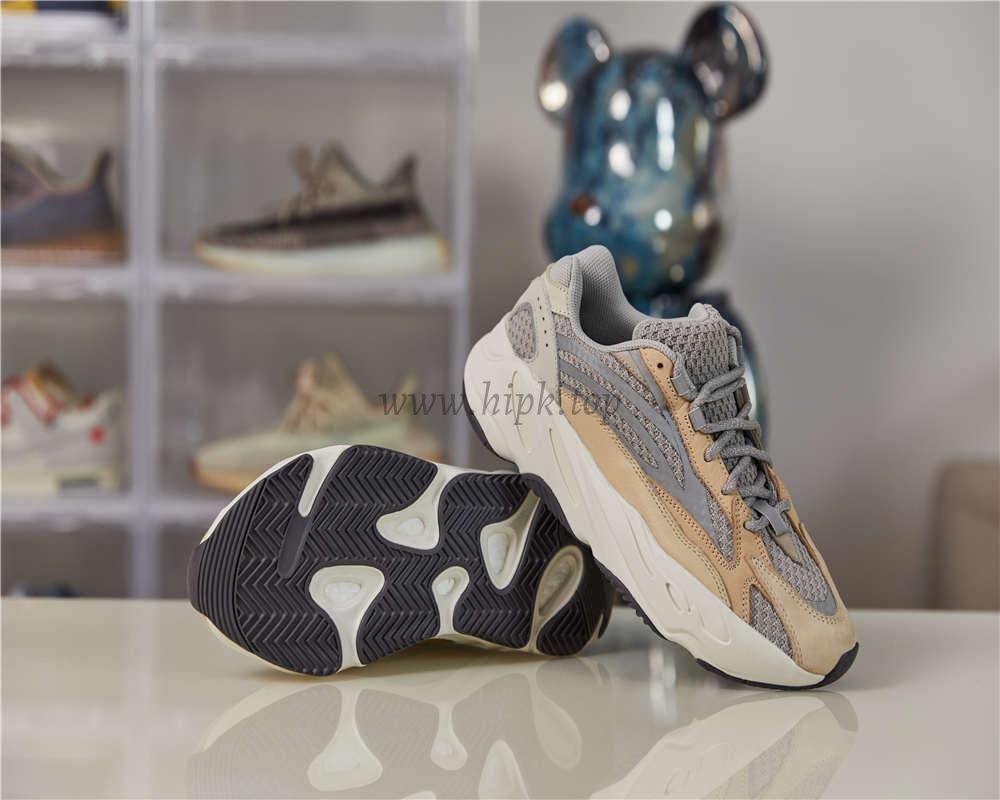 pk god Ad*s yeezy boost 700 v2 cream retail materials ready to ship