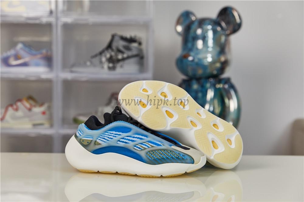 PK God yeezy 700 V3 Arzareth retail materials ready to ship