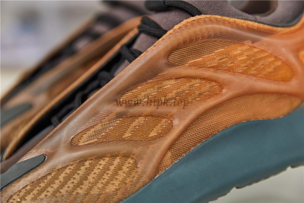 Pk God yeezy 700 V3 copper fade retail materials ready to ship