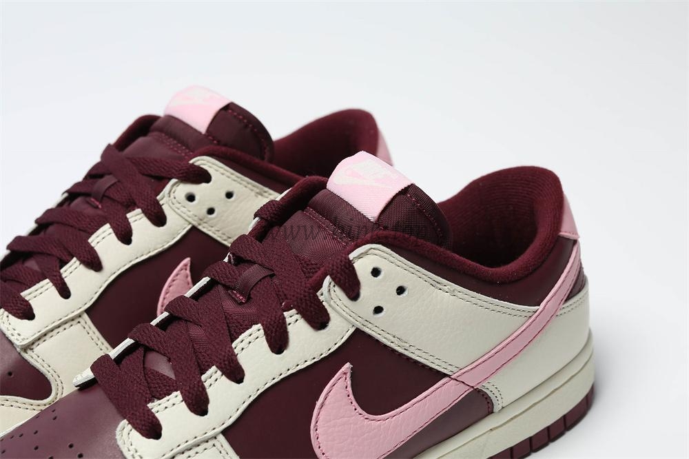 PK GOD Dunk Low yalentines Dav RETAIL MATERIALS READY TO SHIP