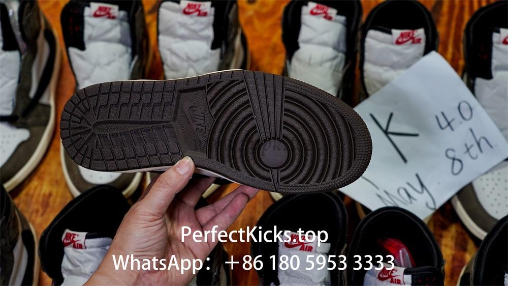 PK 4.0 TRAVIS SCOTT X AIR JORDAN I CD4487-100HIGH OG MOCHA RETAIL MATERIALS RETAIL VERSION