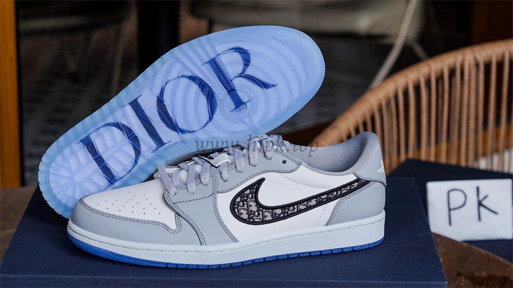 DI*R X Air jordan I Low RETRO retail materails ready to ship the perfect swoosh retail version