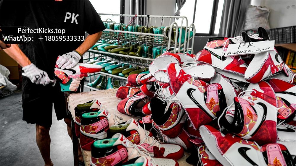 PK 4.0 Jordan 1 Retro High OGSpider-Man Across the Spider-Verse RETAIL MATERIALS READY TO SHIP