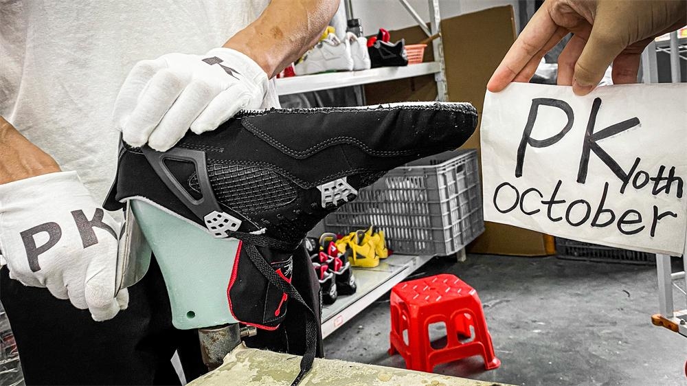 PK GOD Jordan 4 Retro Bred RETAIL MATERIALS READY TO SHIP