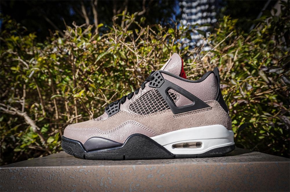 PK god Jordan 4 RetroTaupe Haze RETAIL MATERIALS READY TO SHIP