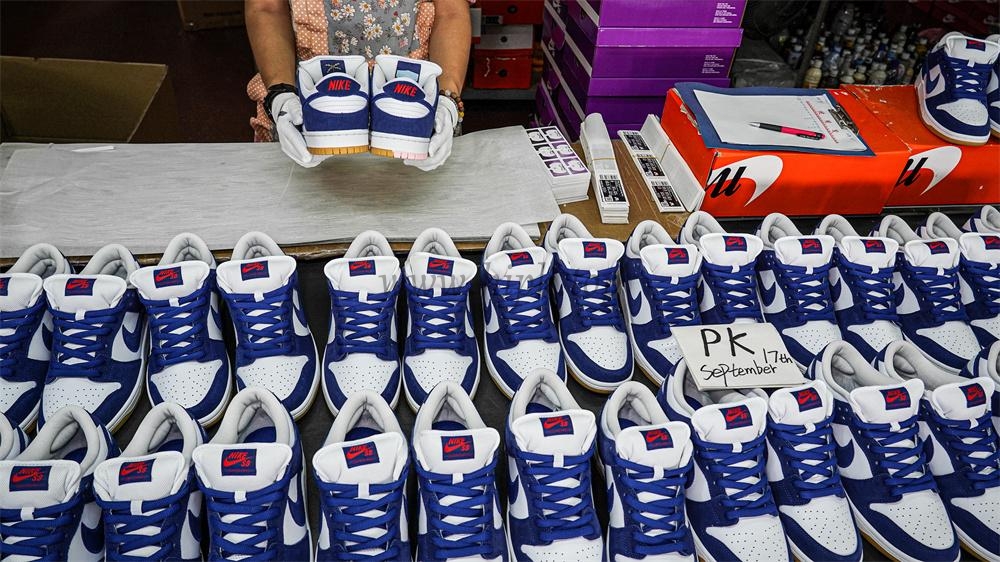 PK GOD Dunk Low Los Angeles Dodgers RETAIL MATERIALS READY TO SHIP