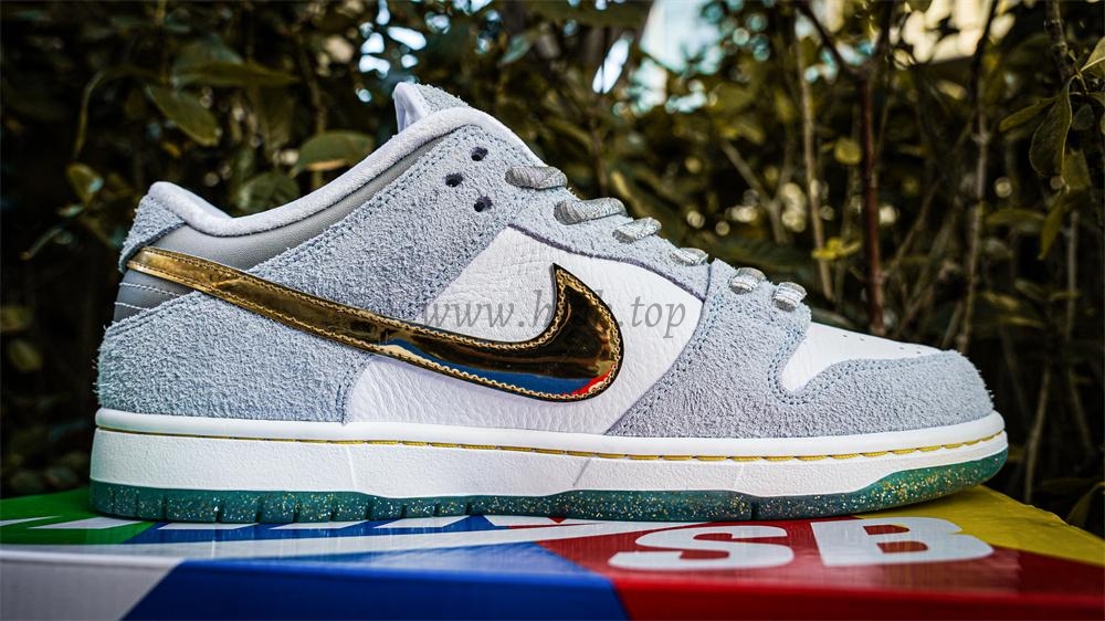 PK God Nike Sb dunk low X Sean Cliver holiday special retail materials ready to ship