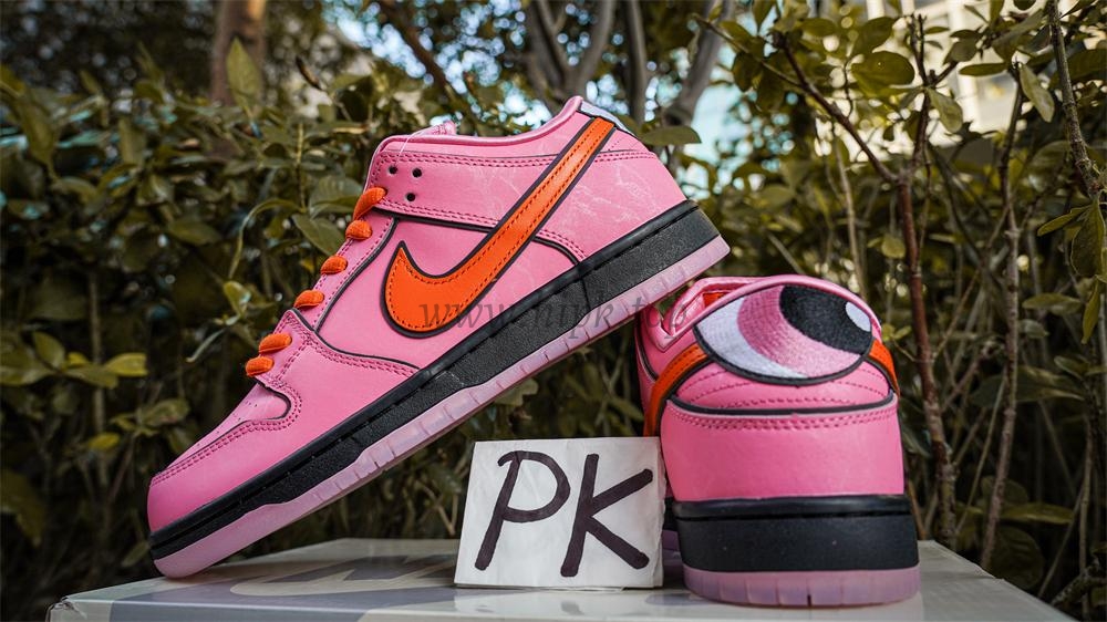 PK GOD The Powerpuff Girls x Nike Dunk SB Low Pink RETAIL MATERIALS READY TO SHIP