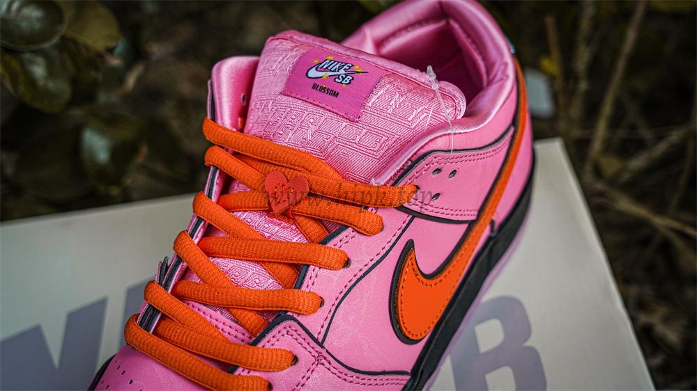 PK GOD The Powerpuff Girls x Nike Dunk SB Low Pink RETAIL MATERIALS READY TO SHIP