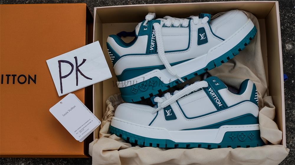 pk god l**is V*t*n lv trainer maxi sneaker white green retail materials ready to ship