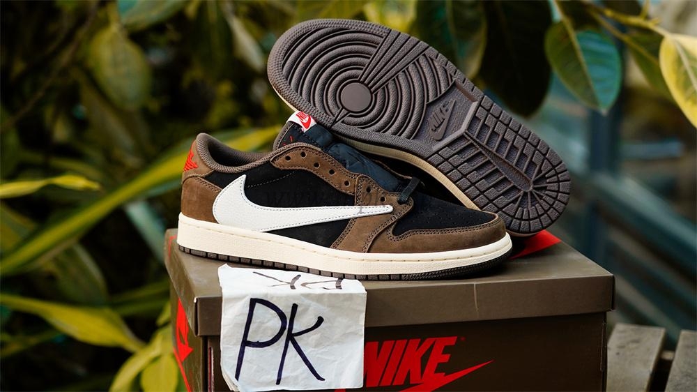 PK 5.0 TRAVIS SCOTT X AJ1 LOW WITH RETAIL MATERIALS READY TO SHIP