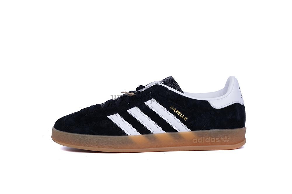 pk god Ad*s gazelle indoor black retail materials ready to ship