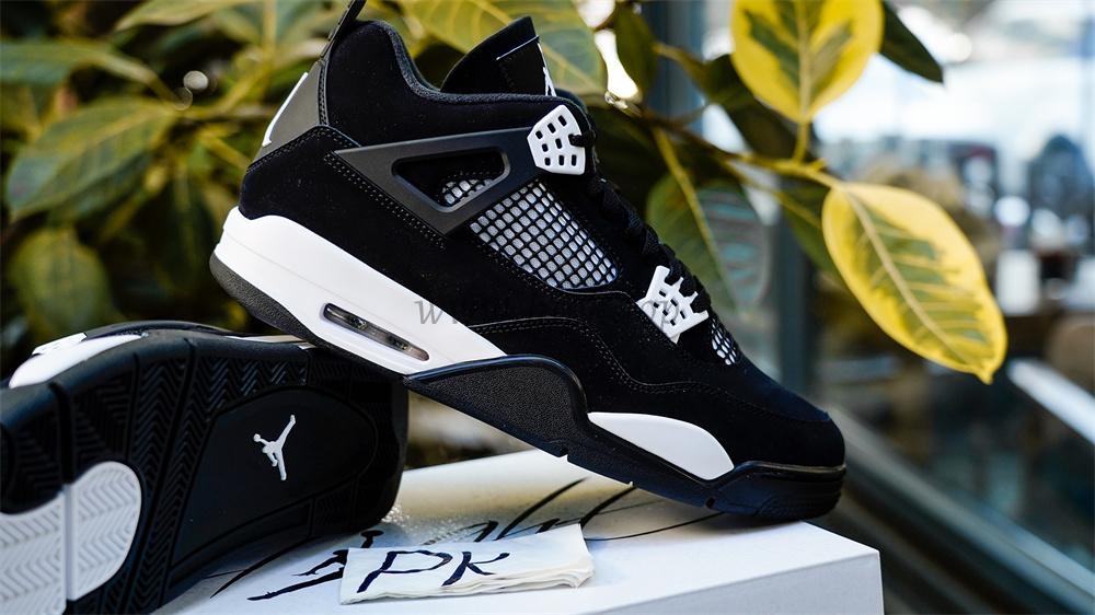 PK God Jordan 4 Retro White Thunder RETAIL MATERIALS READY TO SHIP