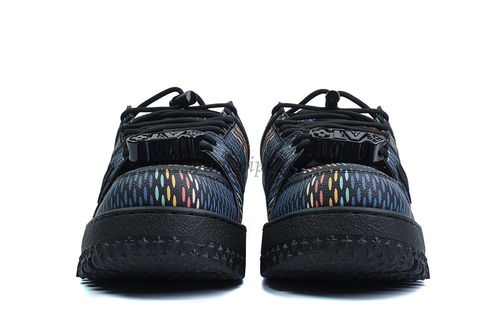 pk god l**is V*t*n trainer maxi black multi retail materials ready to ship