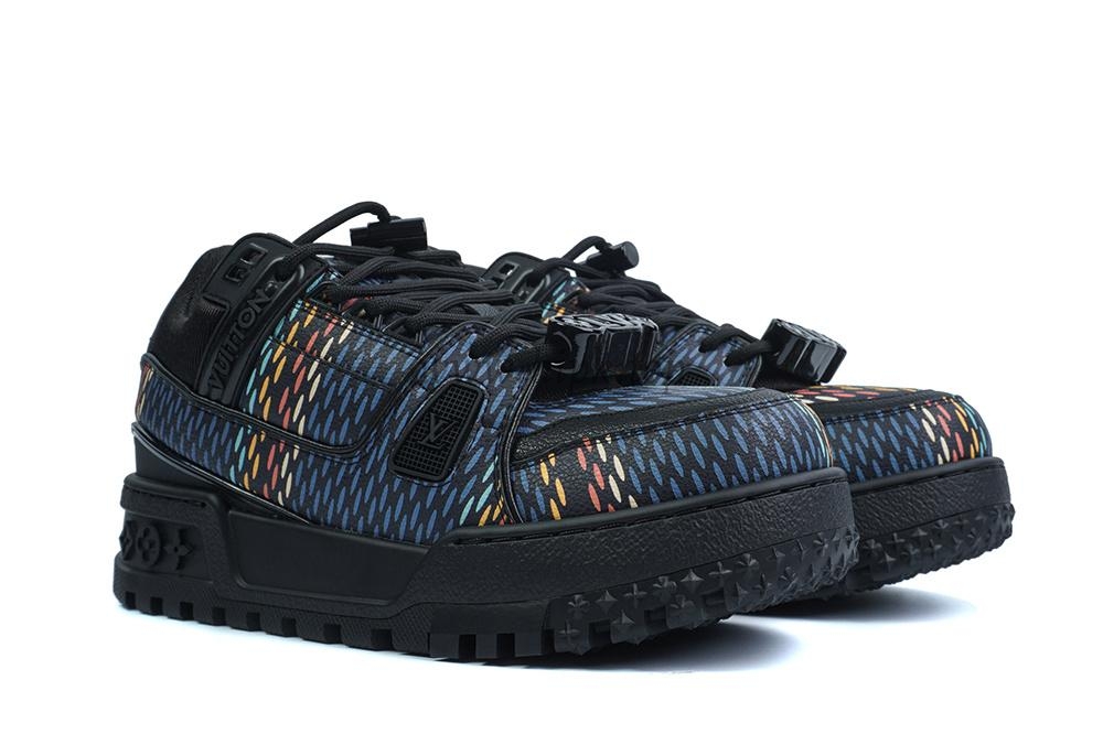 pk god l**is V*t*n trainer maxi black multi retail materials ready to ship