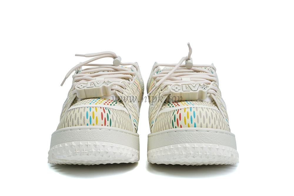 pk god l**is V*t*n trainer maxi white multi retail materials ready to ship