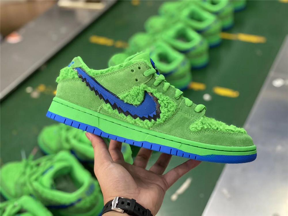 PKGOD exclusive Grateful Dead X SB dunk low pro Green bear ready to ship