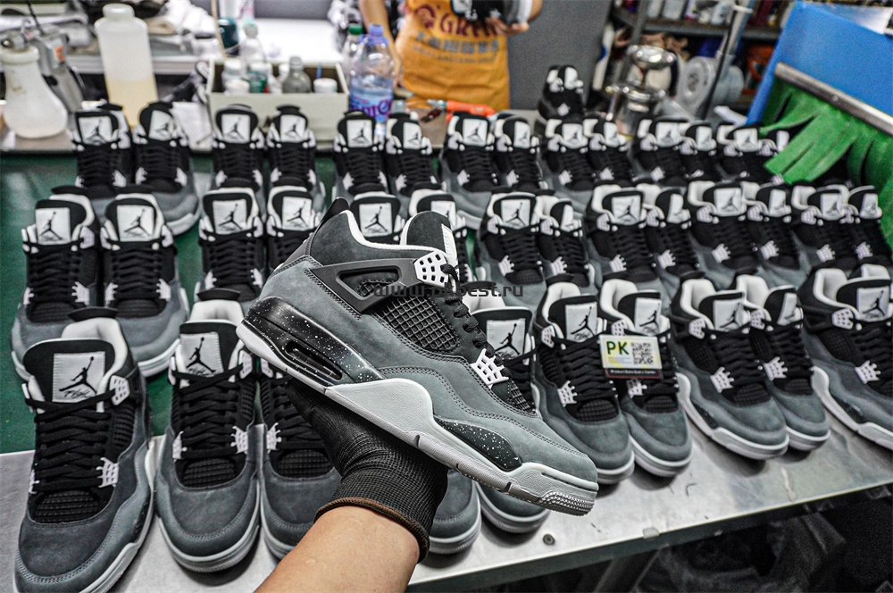 PK GOD Air Jordan 4 Retro Fear RETAIL MATERIALS READY TO SHIP