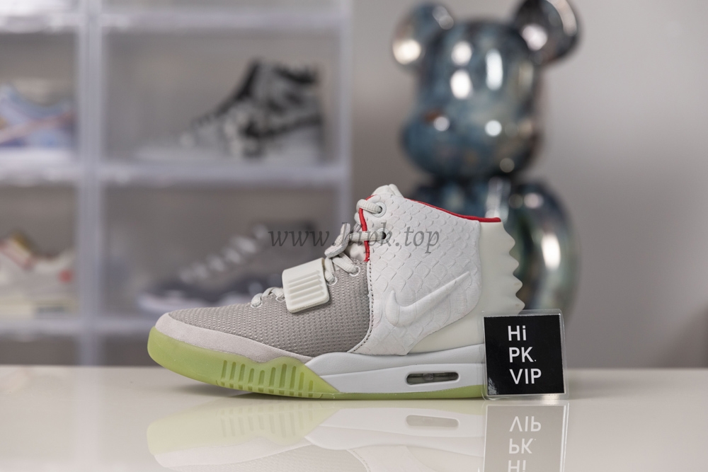 God Air Yeezy 2 Wolf Grey/ Pure Platinum Real materials Limited pairs