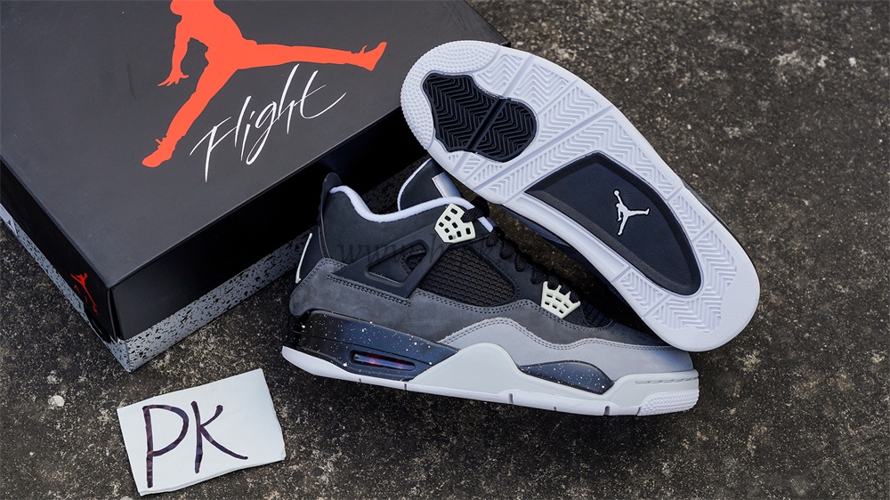 PK GOD Air Jordan 4 Retro Fear RETAIL MATERIALS READY TO SHIP