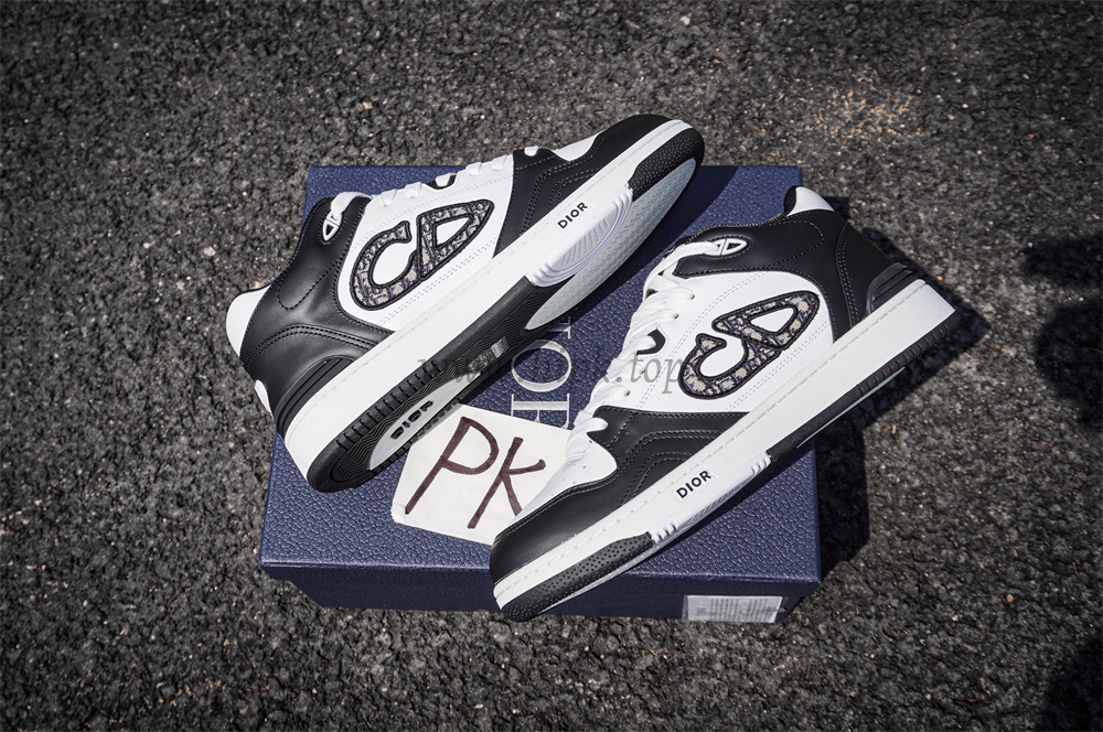 pk god D*or b57 mid-top sneaker black and white retail materials ready to ship