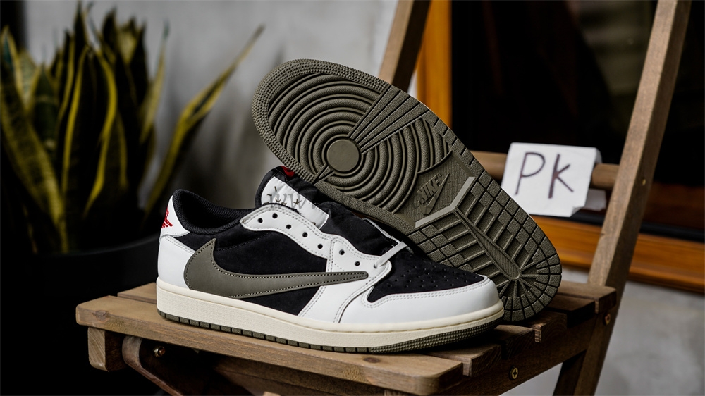 PK 4.0 Jordan 1 Retro Low OG SP Travis Scott 4.0 Olive RETAIL MATERIALS READY TO SHIP