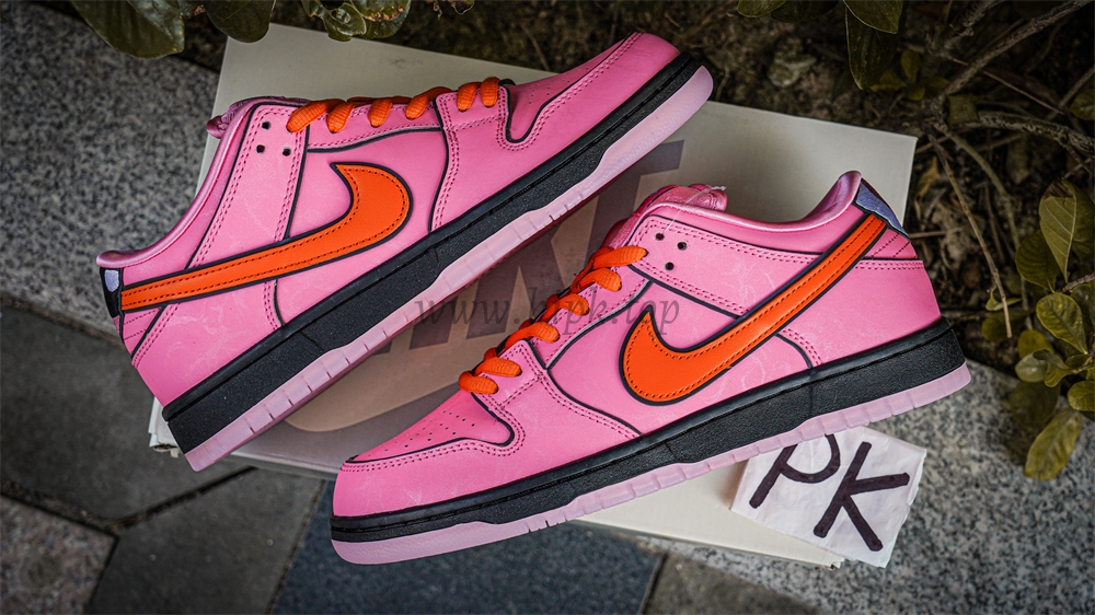 PK GOD The Powerpuff Girls x Nike Dunk SB Low Pink RETAIL MATERIALS READY TO SHIP