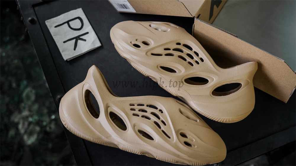 pk god Ad*s yeezy foam rnnr ochre retail materials ready to ship