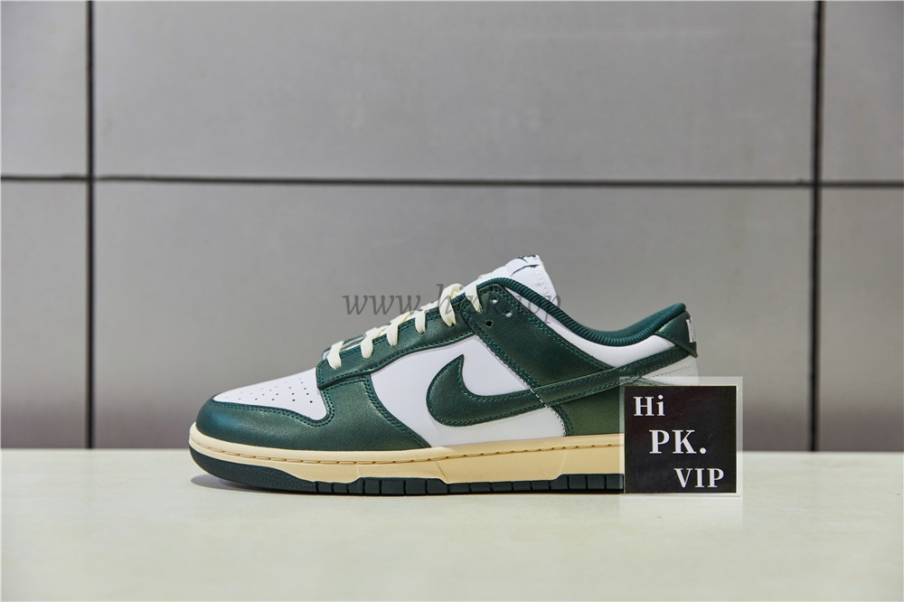 PK god Nike dunk low vintage green retail materials ready to ship