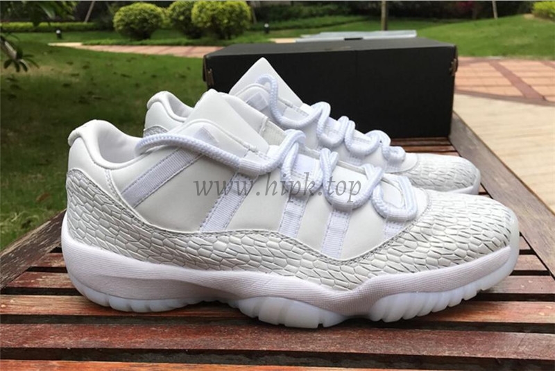 Authentic Air Jordan 11 Low“Frost White”